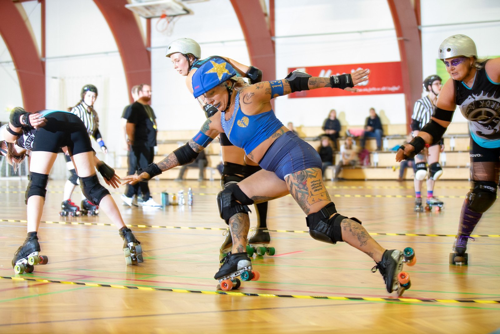 Life In Pictures: Roller Derby Smashes Down In Reykjavík