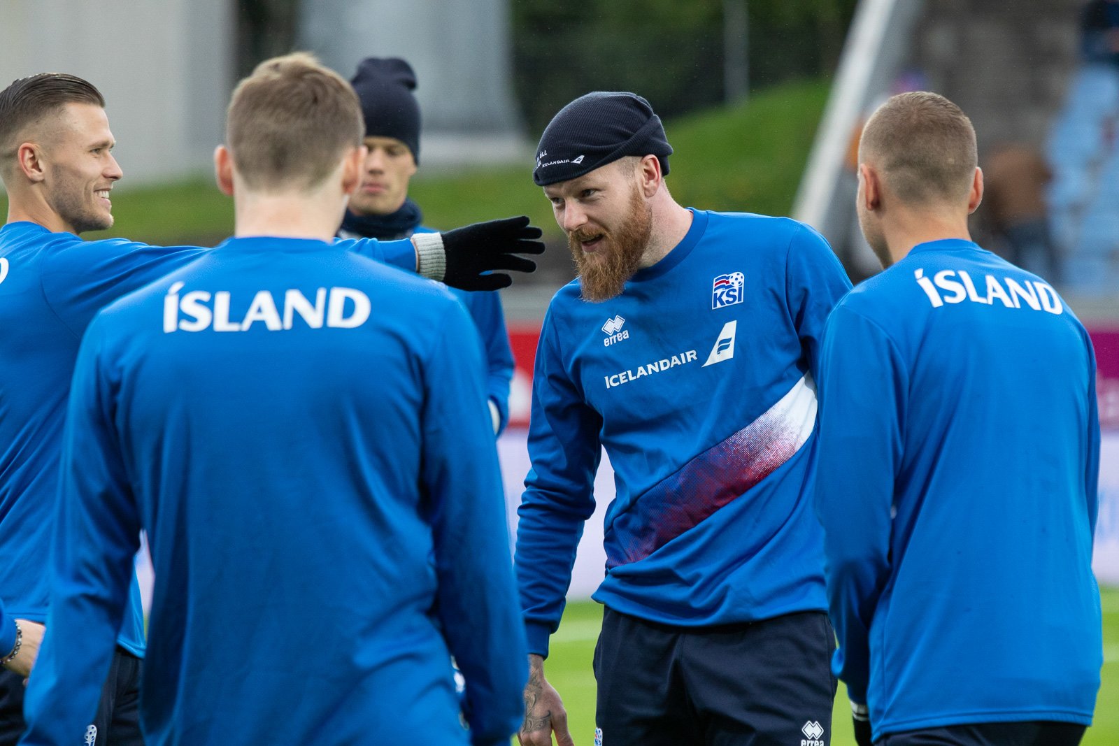 #SmiteTheWorld Daily: Gylfi Fit, Berg Out, Iranian Throws, Beer Woes, Nigeria Leaks, & More