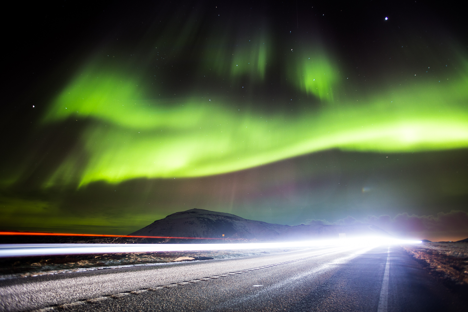 Last Night, Charged Particles From A Solar Flare Penetrated Earth’s Magnetic Shield And Collided With Atoms And Molecules In Our Atmosphere. You Won’t Believe What Happens Next!