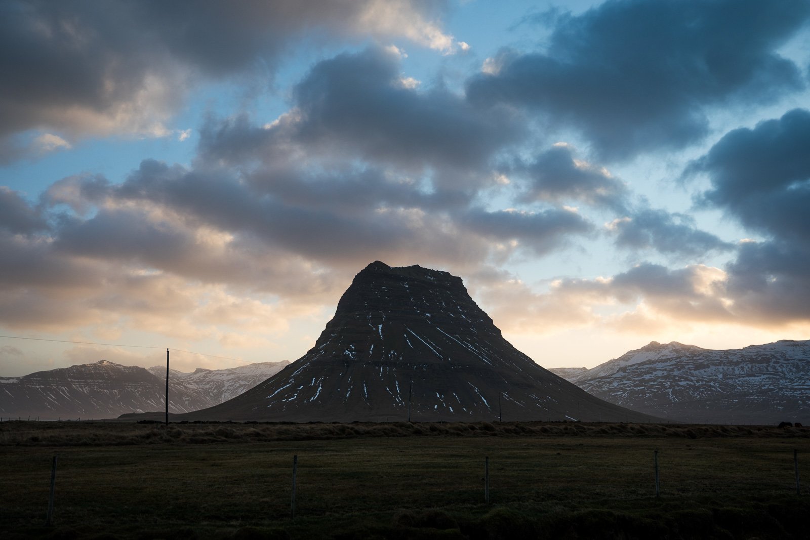 Foreign Tourist Dies On Mt. Kirkjufell