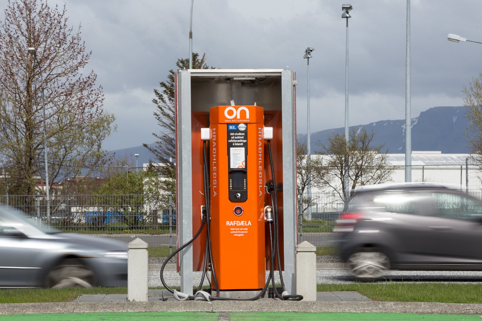 No More Free Parking For Electric Cars In Reykjavík Starting 2023