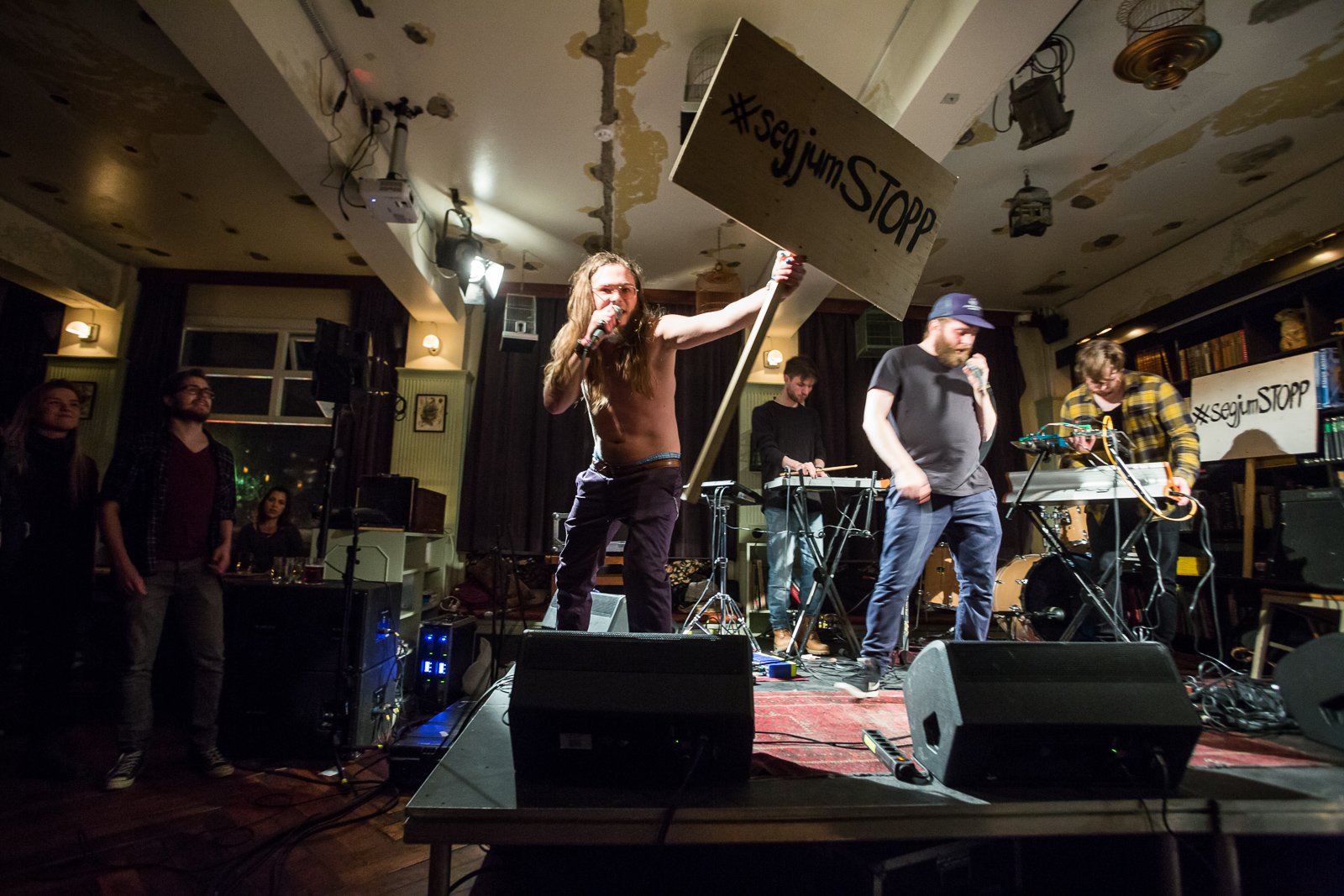UNICEF Benefit Concert In Photos