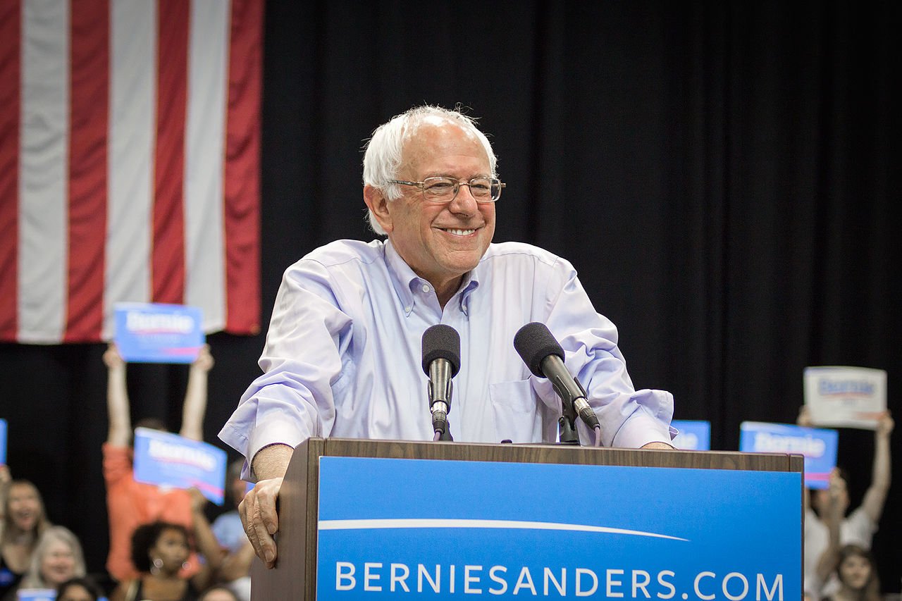 Bernie Sanders Praises Iceland For Equal Pay Law