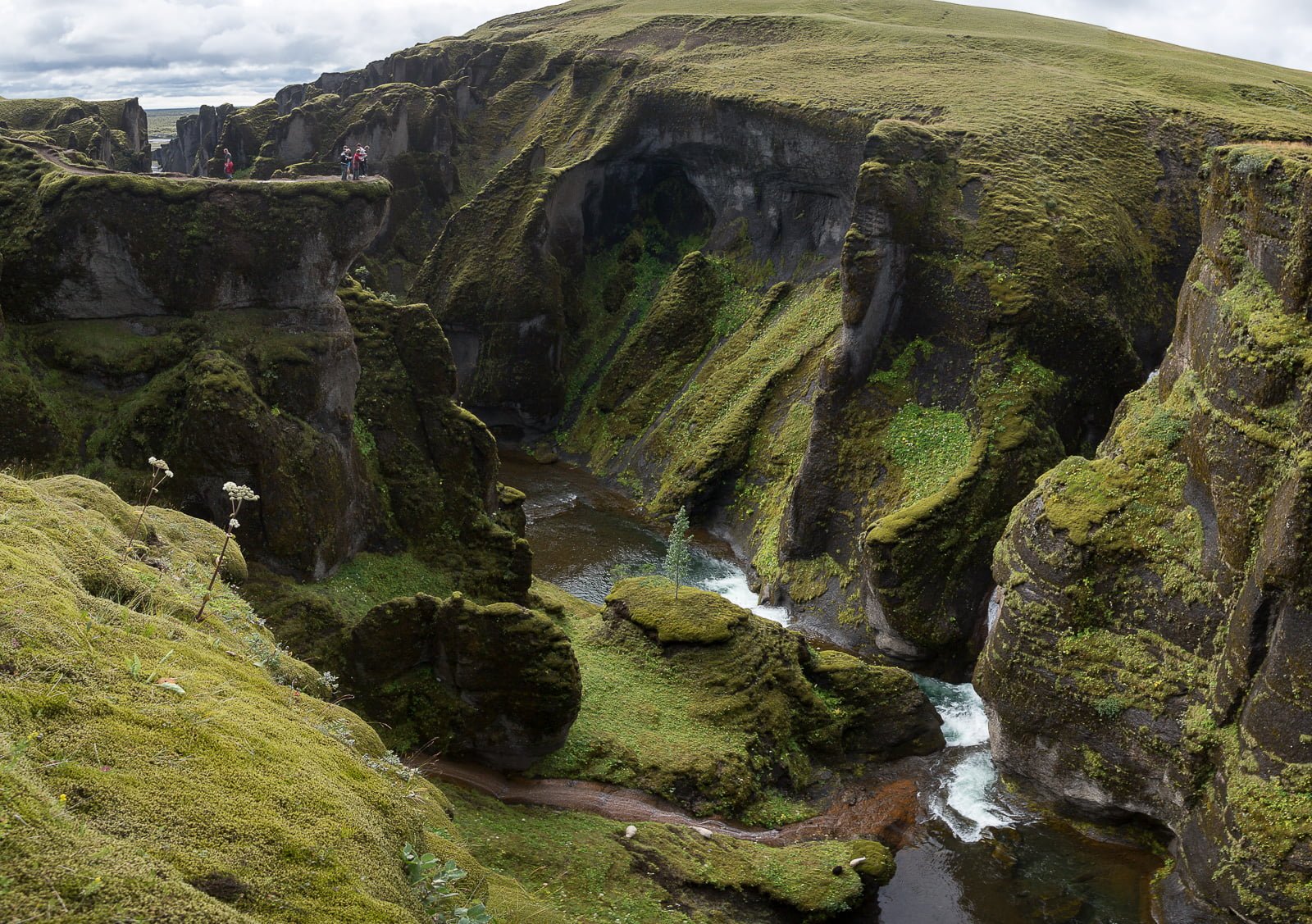 Town Guide: Ostapizza And Waterfalls In Kirkjubaejarklaustur