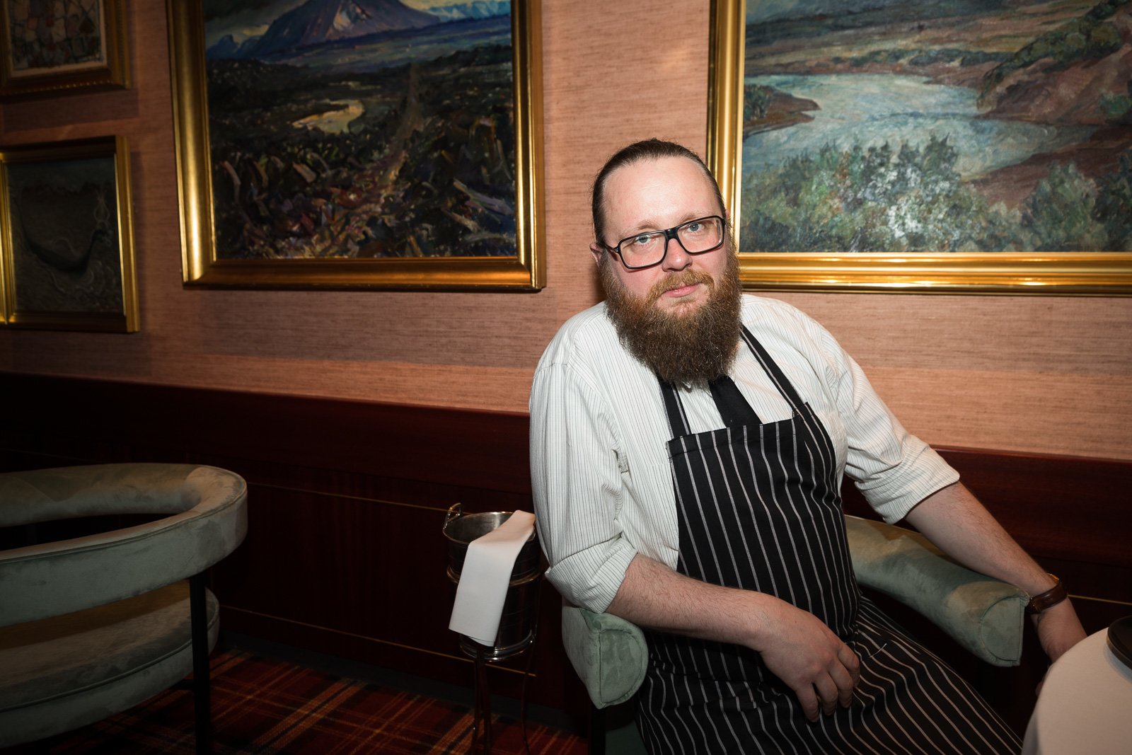 Halt At Holt: Comforting Simplicity In The Lap Of Luxury