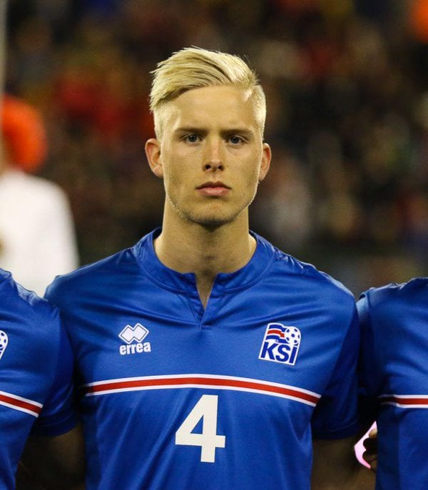 Roy Hodgson Has Painful Flashbacks While Enduring Icelandic Viking Clap
