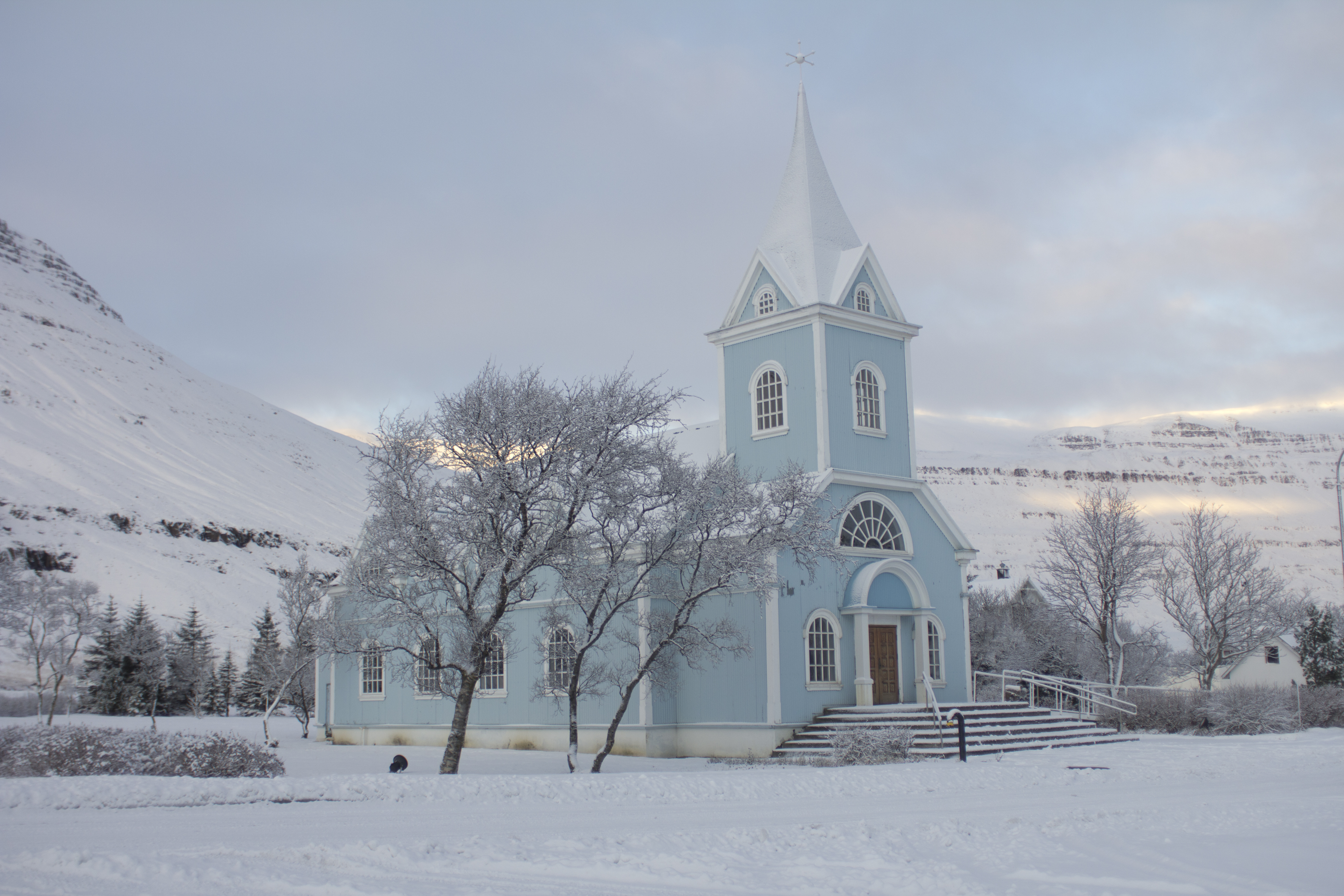 Most Icelanders Don’t Want Church To Get Free Land