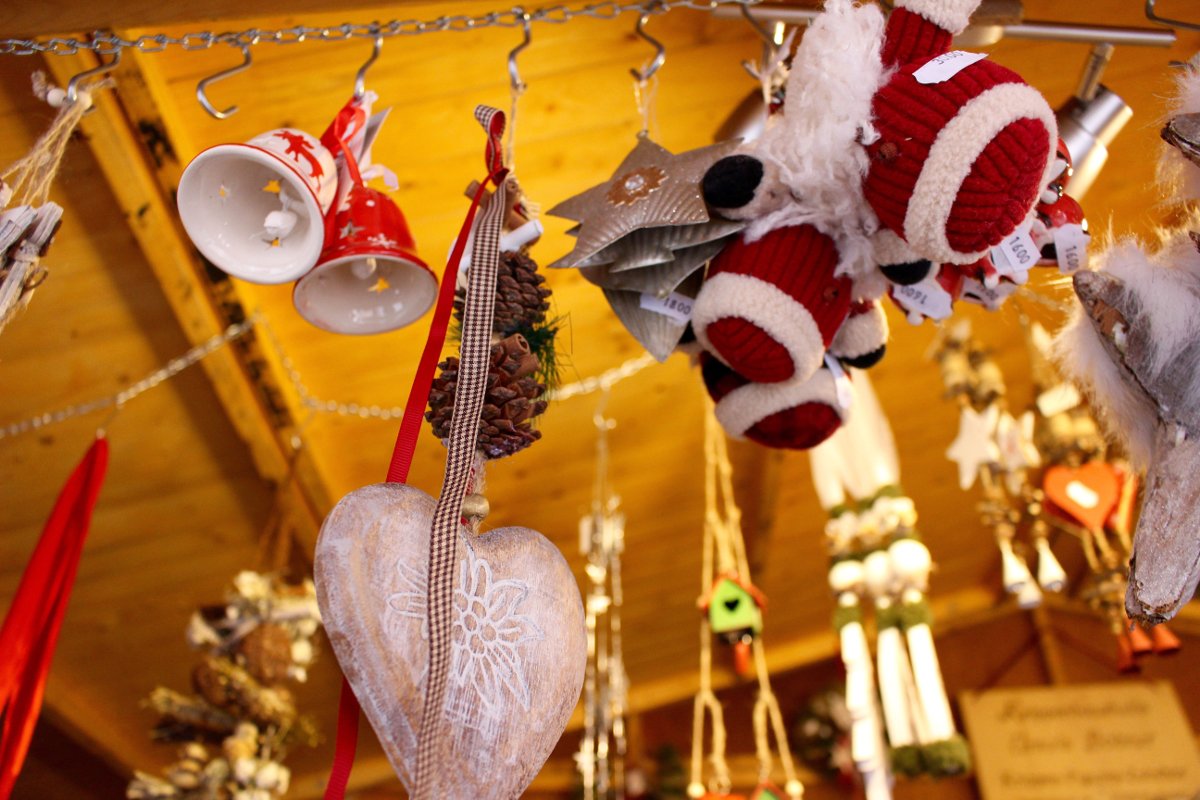 National Queer Organisation Offers Christmas Dinner To Those In Need