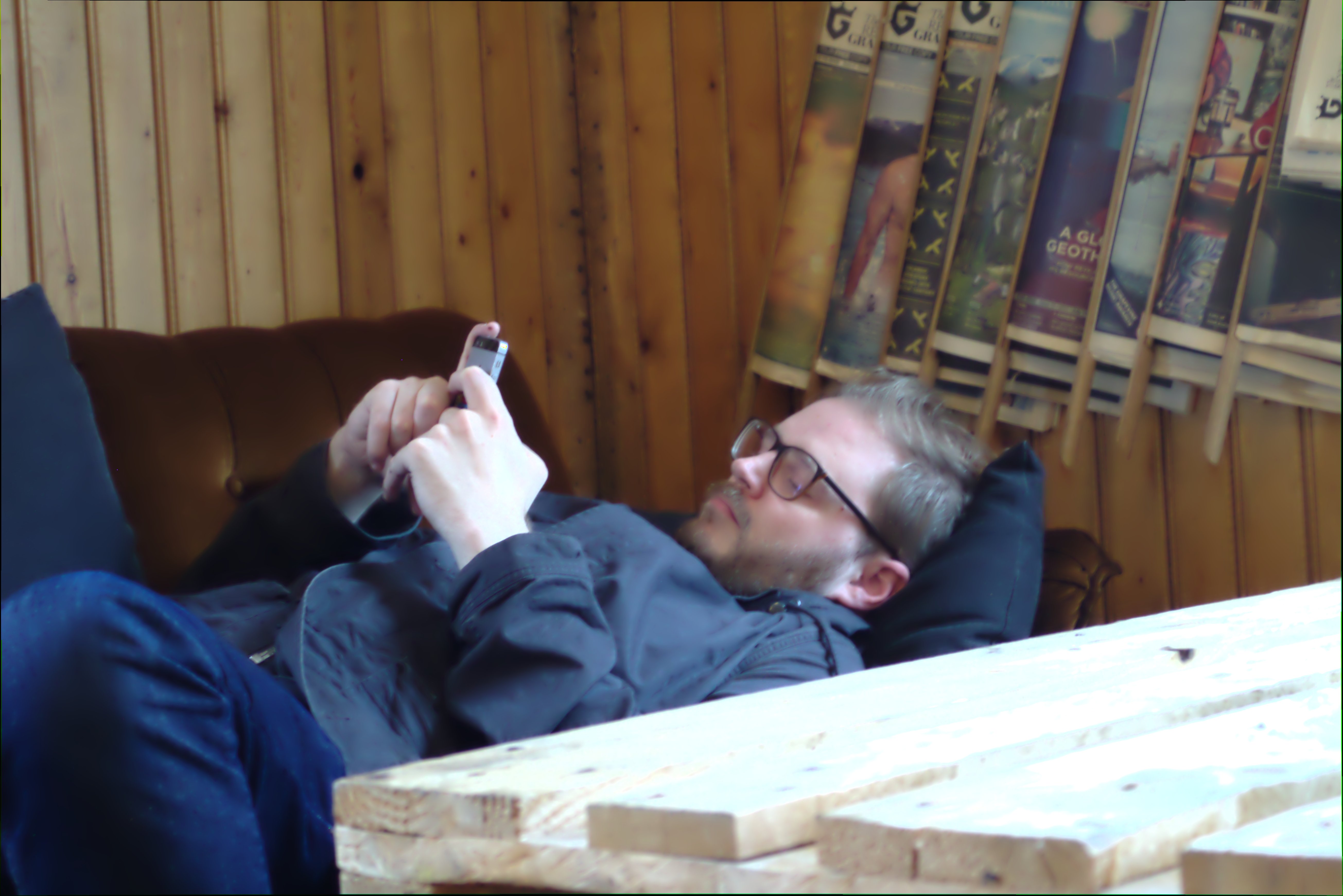 Icelanders Overwhelmingly Love Their Smartphones
