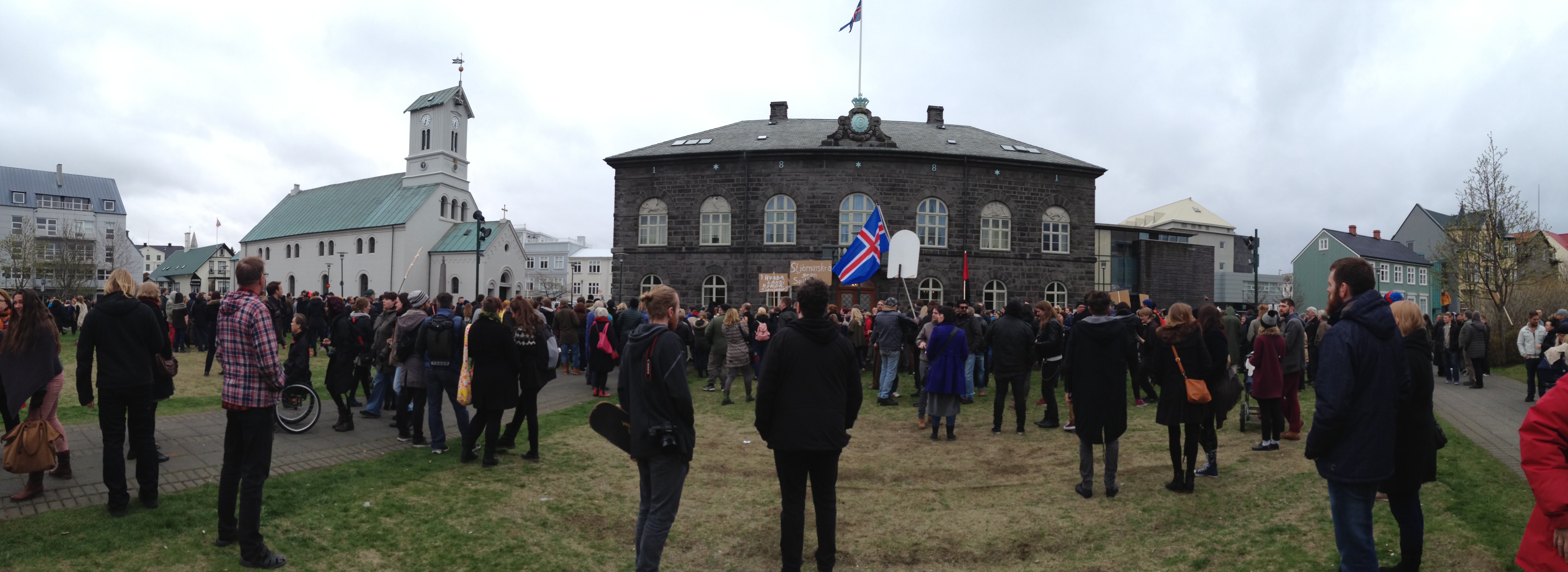 In Time With Protests, Petition Calls For President To Dissolve Government
