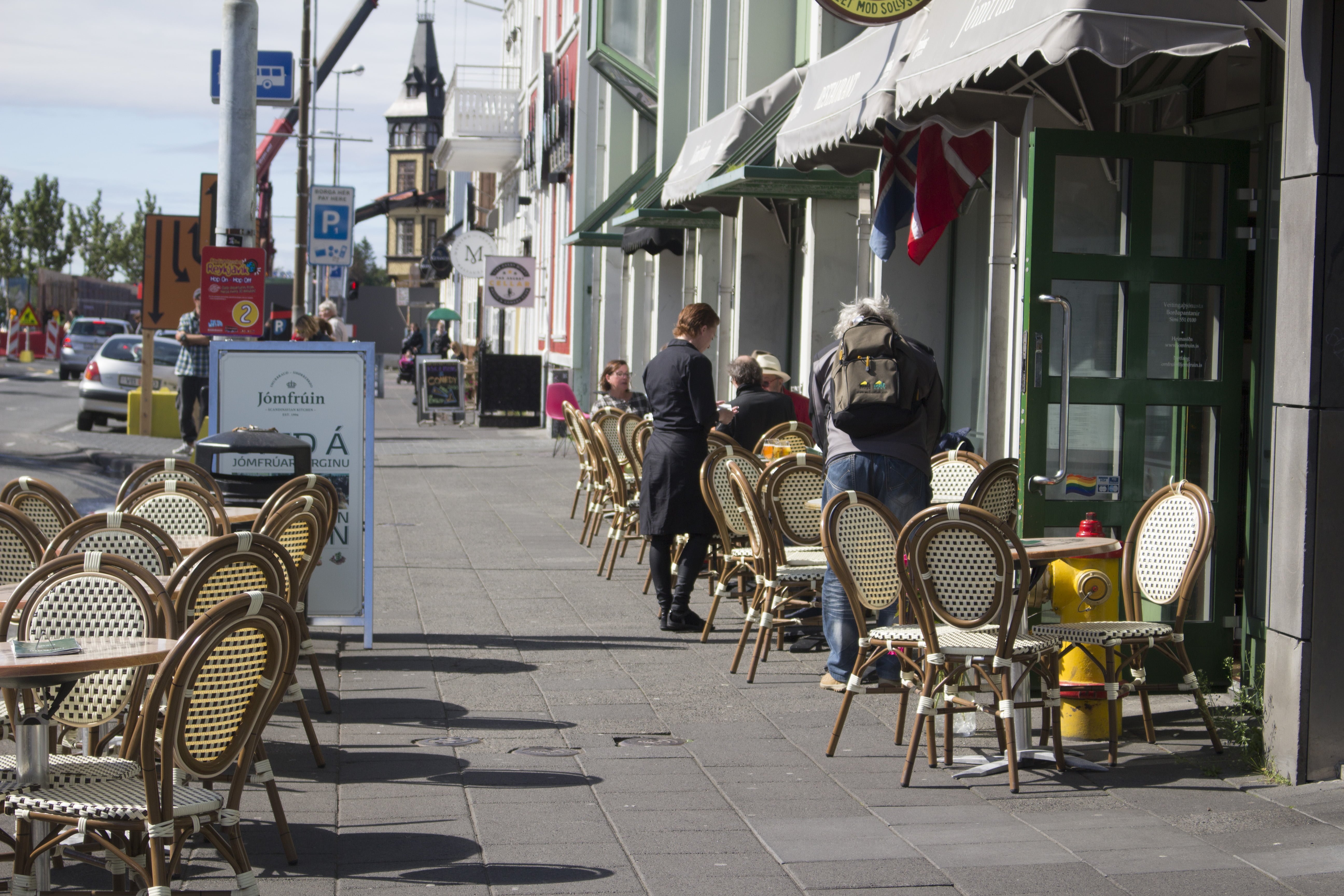 PHOTOS: Sunny Day Out In Reykjavík