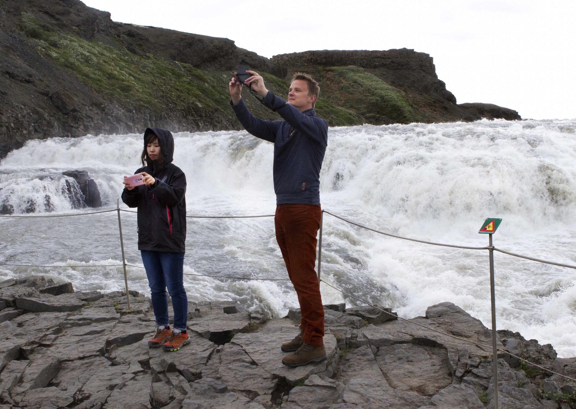 Iceland’s Tourism Minister Calls for Tourist Limits