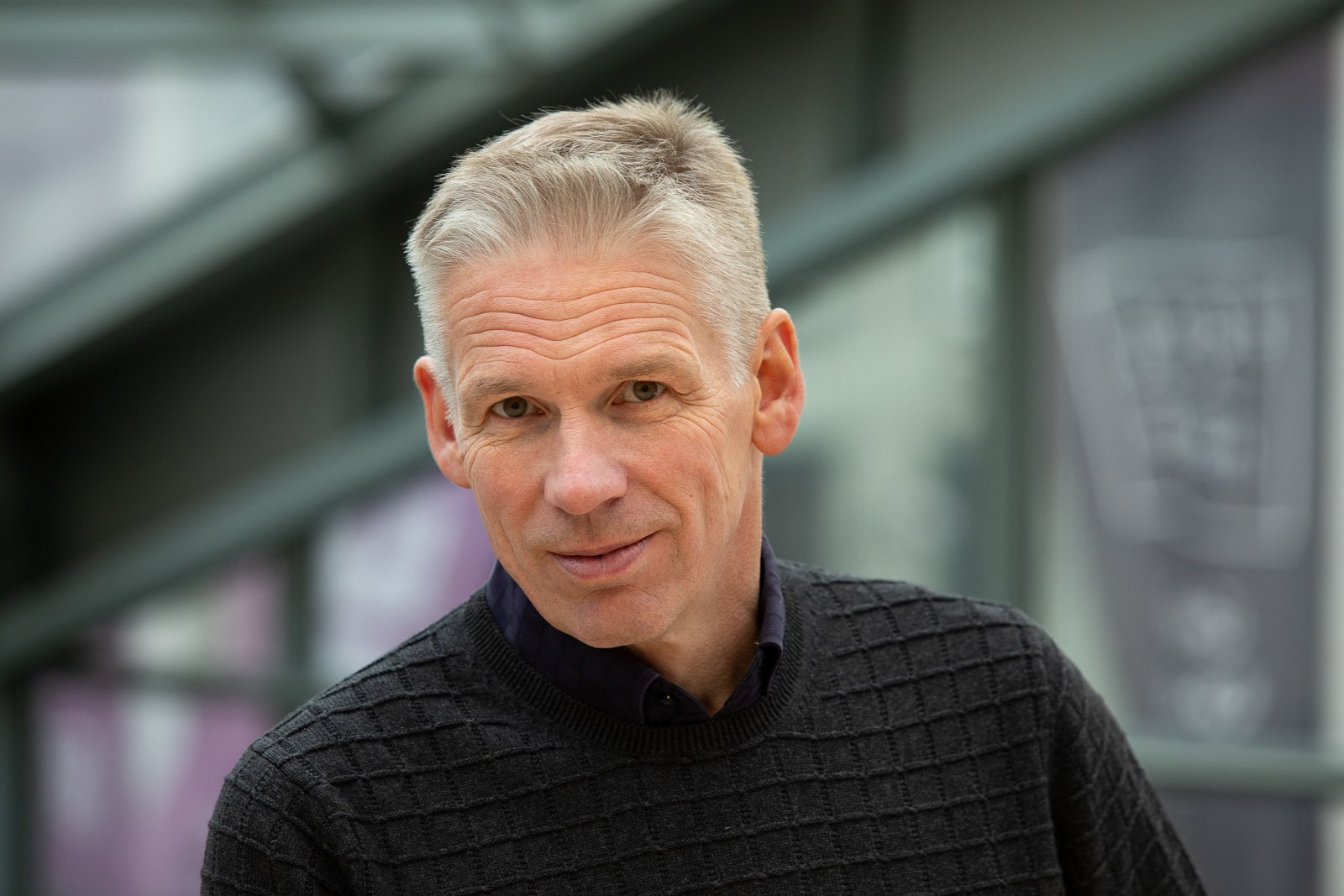 Nationalising Words: Literature As A Means Of Bridging Iceland With The World
