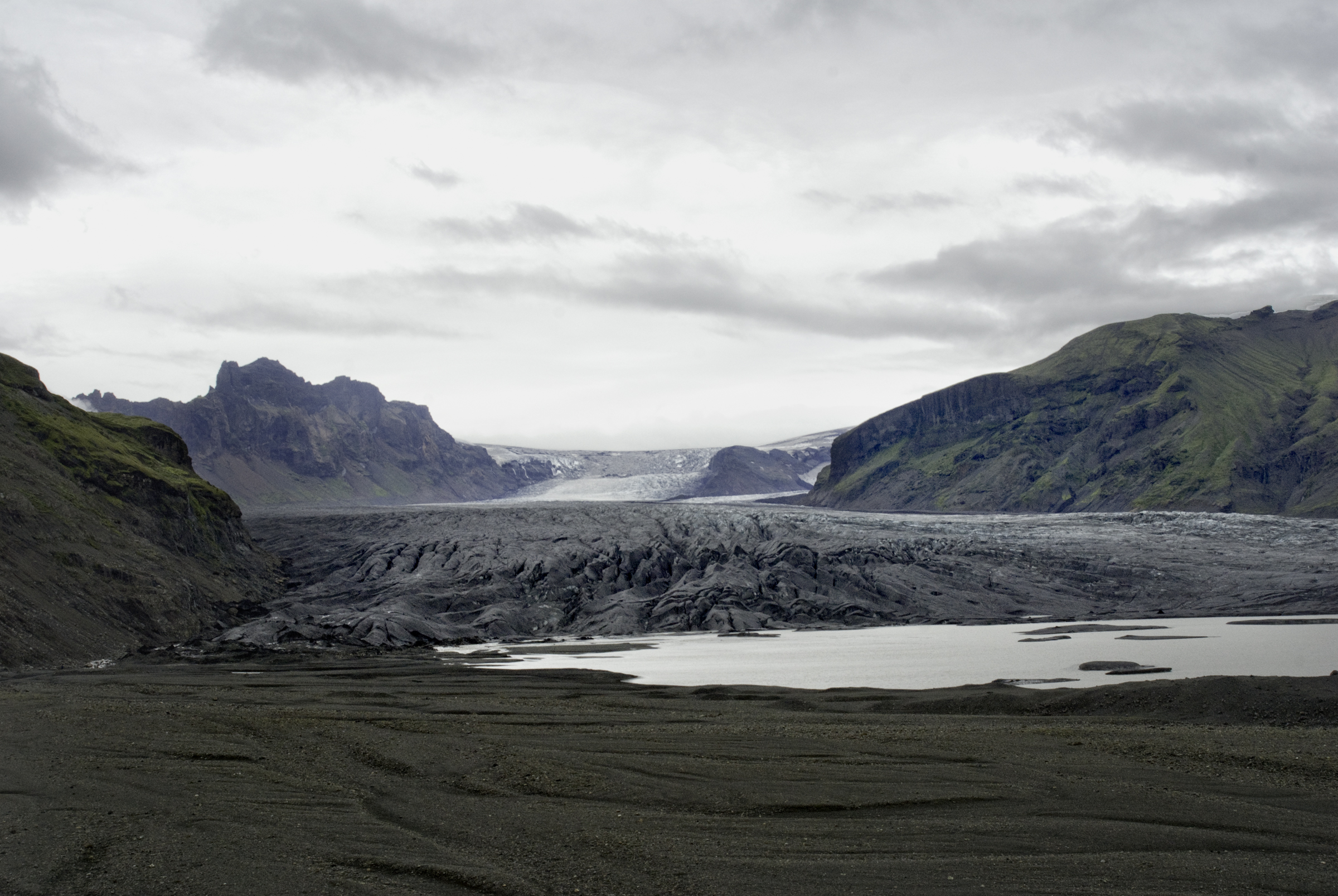 Skaftafell: Black Ice, Black Falls, Hyper-Colourful Experience