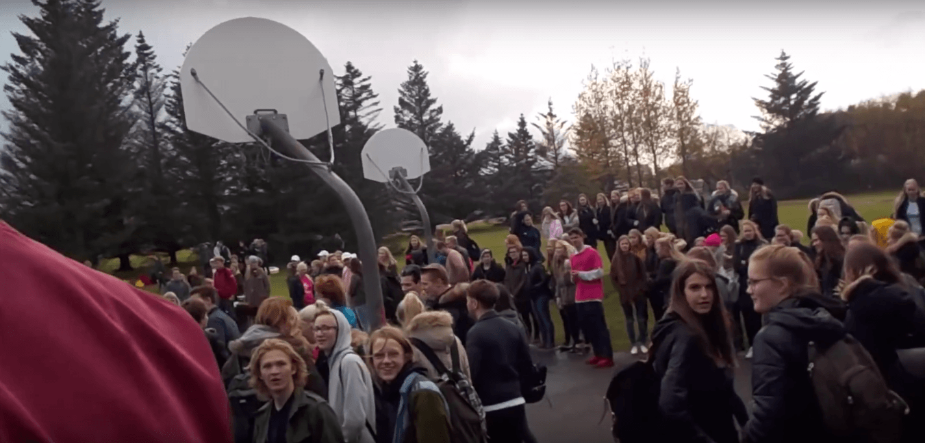Fundamentalist Christians Harass Secondary School Kids – VIDEO