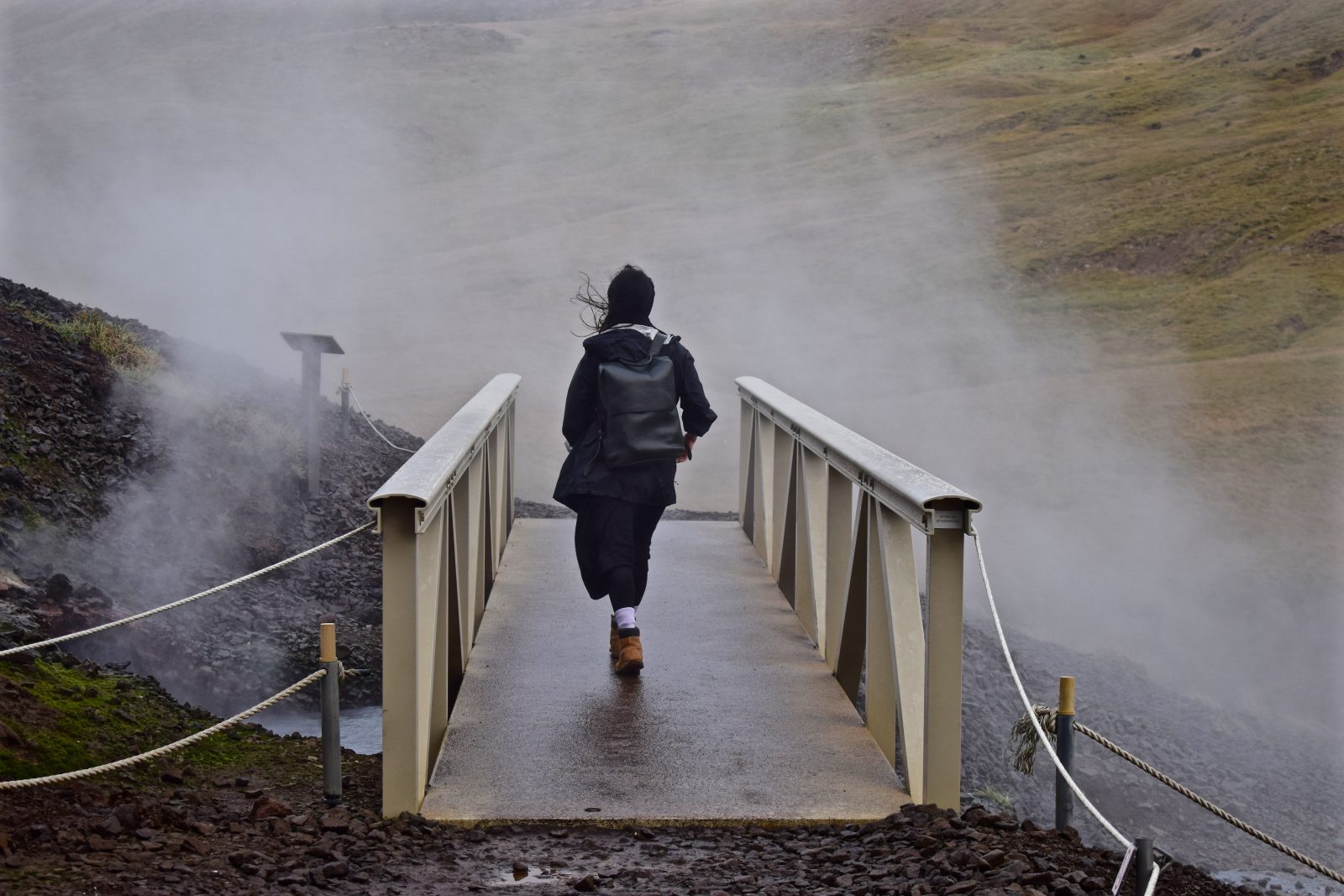 Into The Smoky Valley: An Autumn Hike To Reykjadalur