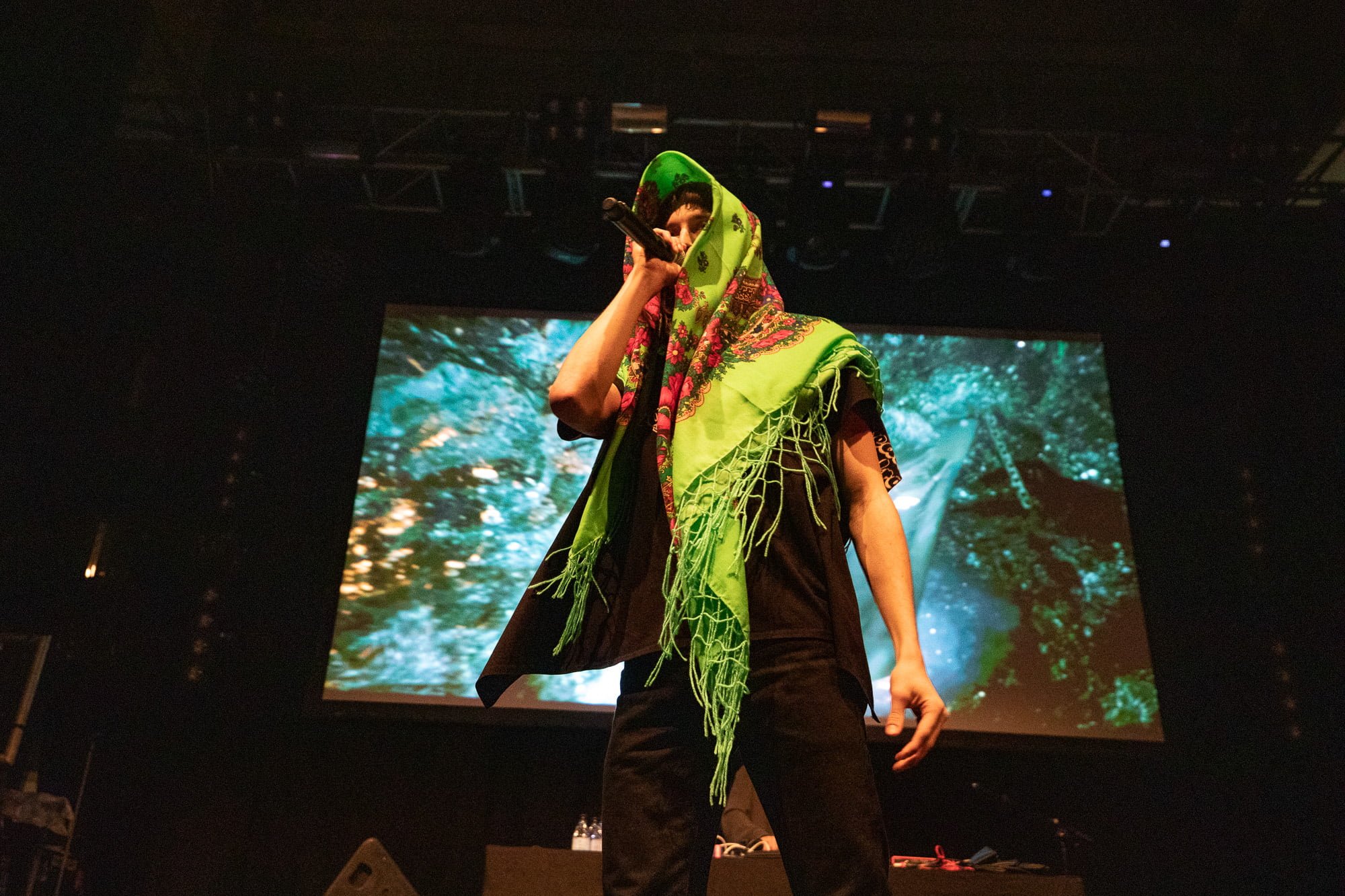 Airwaves Thursday Super-Review: HELL YES TOMM¥ €A$H & Other Stories