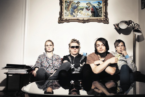 Airwaves Special: Bloodgroup