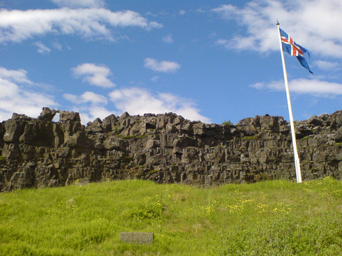 Illegal To Scatter Ashes At Þingvellir