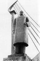 SOCIALIST REALISM BY HRINGBRAUT