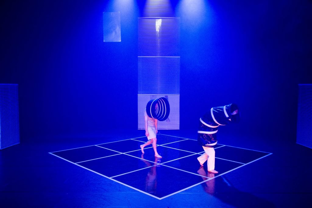 Embrace the Nonsense: ‘Da Da Dans’ By The Icelandic Dance Company