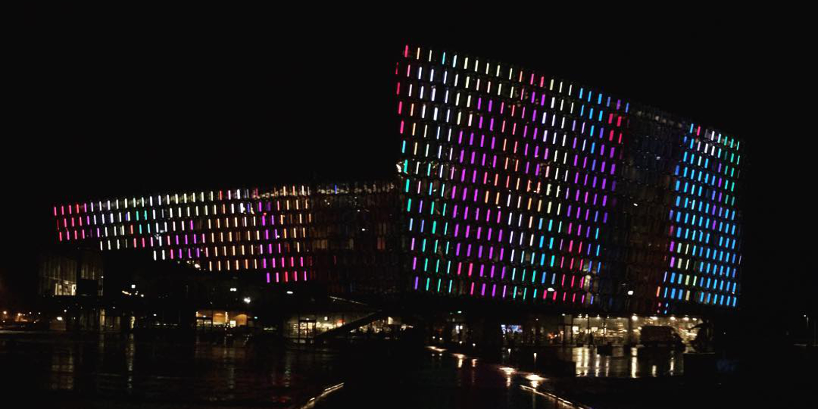 LAST CHANCE: You Can Paint Harpa From Your Computer