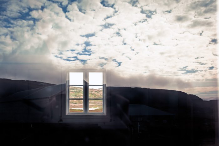 Stars, Hide Your Fires: The Shifting Photographic Realities Of Gini Cormerais
