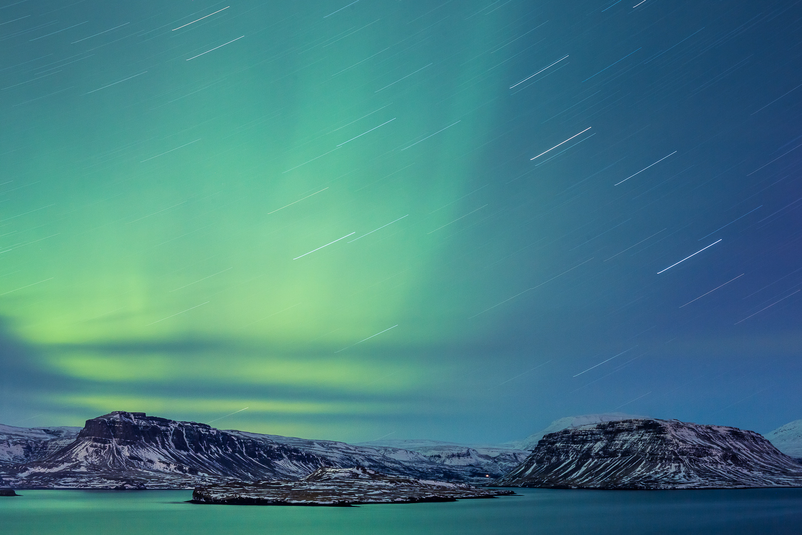 Video: Icelandic Northern Lights Bonanza