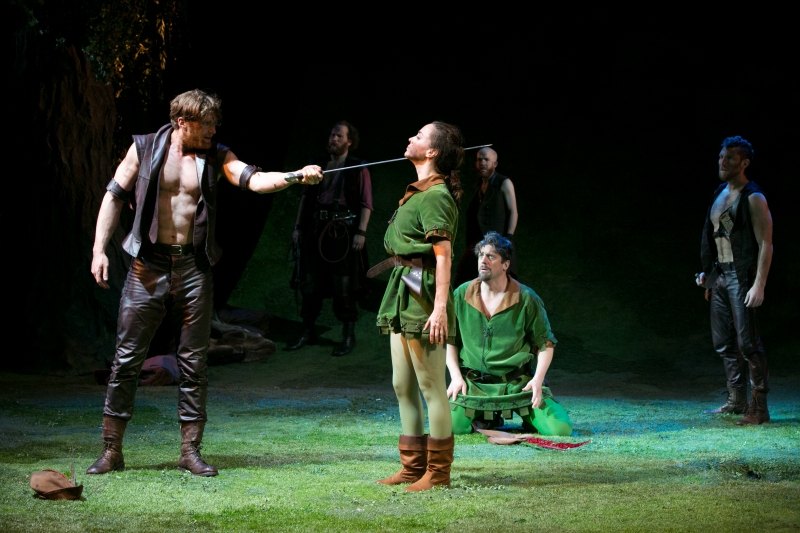 Icelander To Direct Broadway Play
