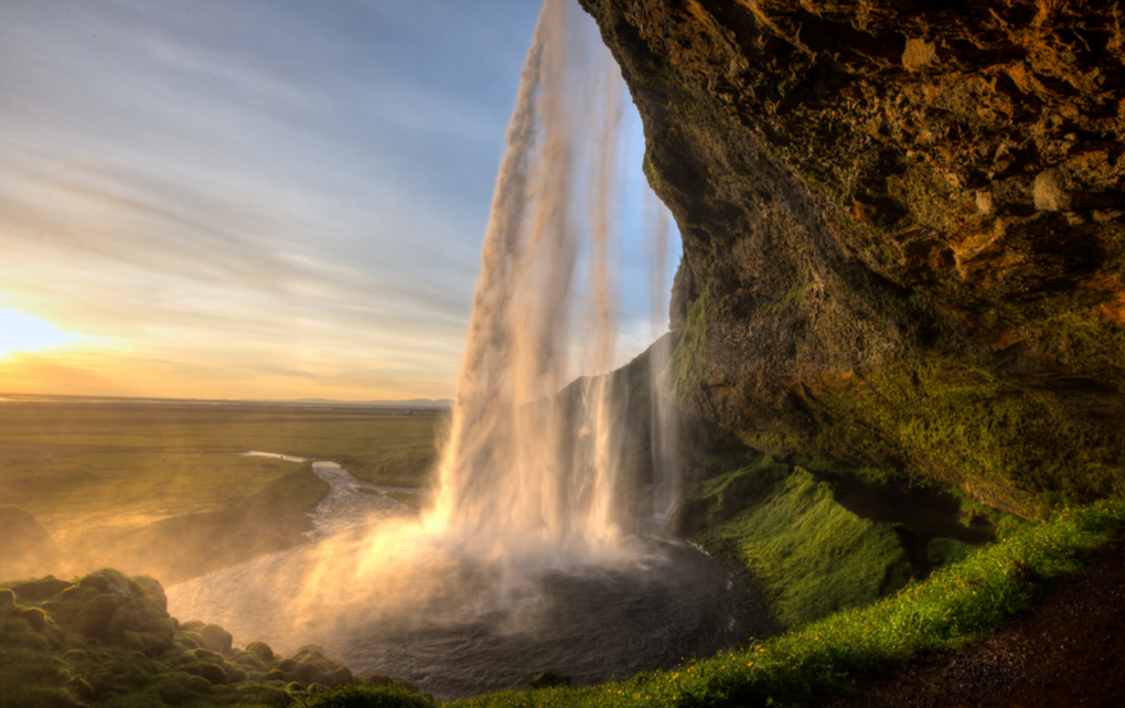 American Child Seriously Injured At Seljalandsfoss