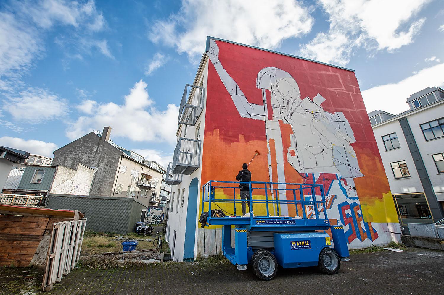 Airwaves Brings Lyrical Wall Art Series To Reykjavík